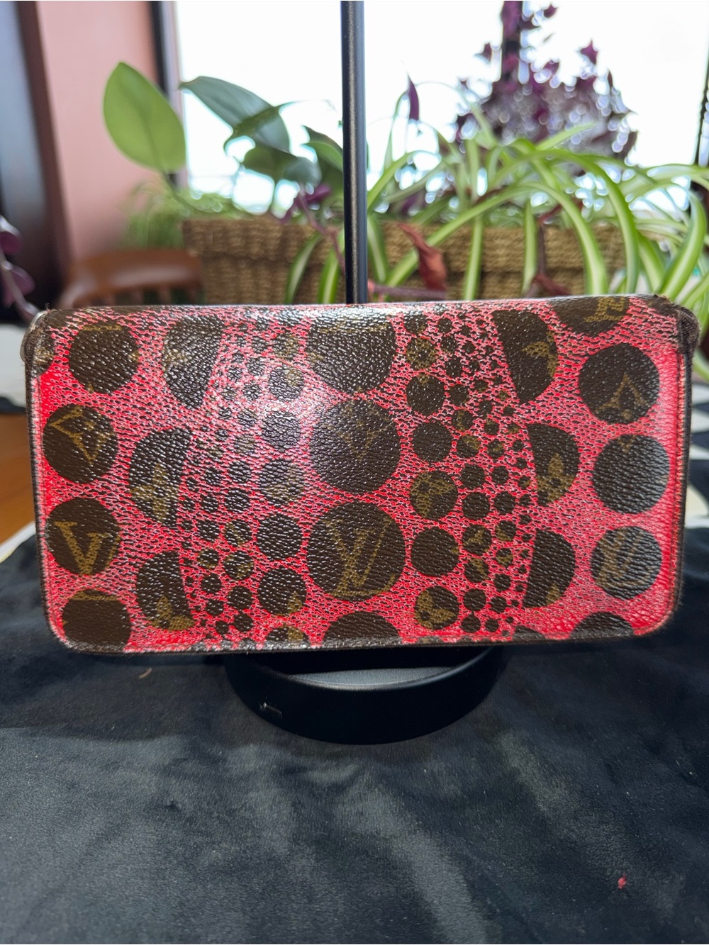 Louis Vuitton xYayoi Kusama 2012 Monogram Dots Zippy Wallet Limited Edition